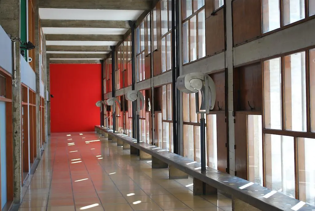 Hotel Le Corbusier Marseille 3*,  France