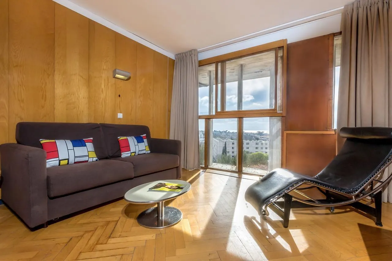 ***  Hotel Le Corbusier Marseille Frankrike